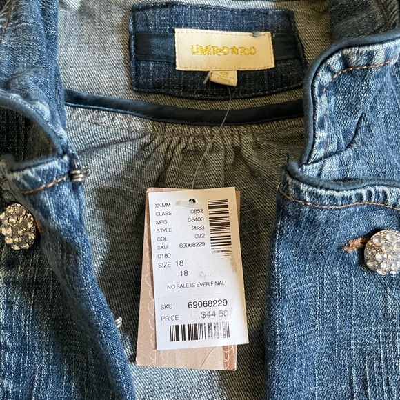 Limited Too Jean Jacket women’s size small/girl’s size 18 with bedazzled buttons - Picture 2 of 2